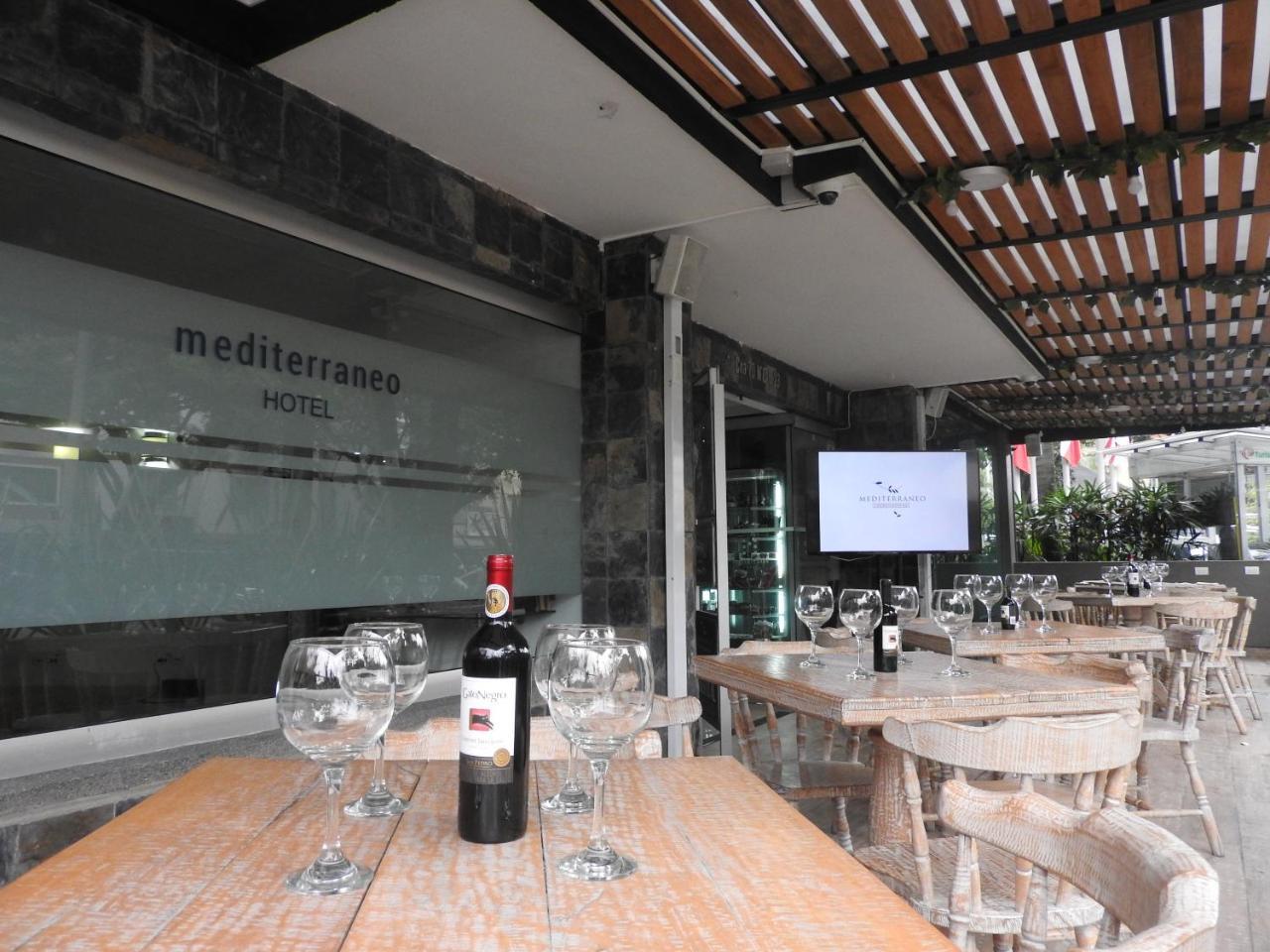 Hotel Mediterraneo Medellin Ngoại thất bức ảnh